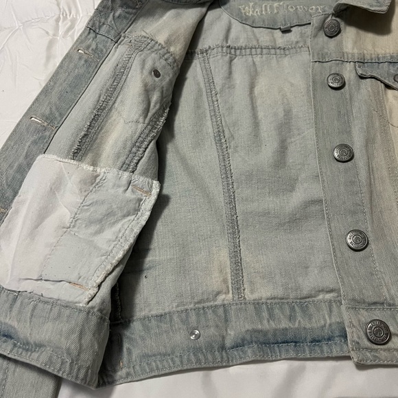 Wildflower Denim Jacket Street Wear Everyday Style - Picture 4 of 6